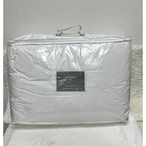 Sferra Down Cardigan (1) Standard Down Pillow Soft Density - Picture 1 of 11